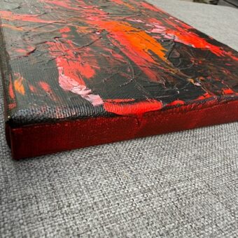 Detail van Het Vuur van de Feniks, abstract schilderij met zwart en rood (4)